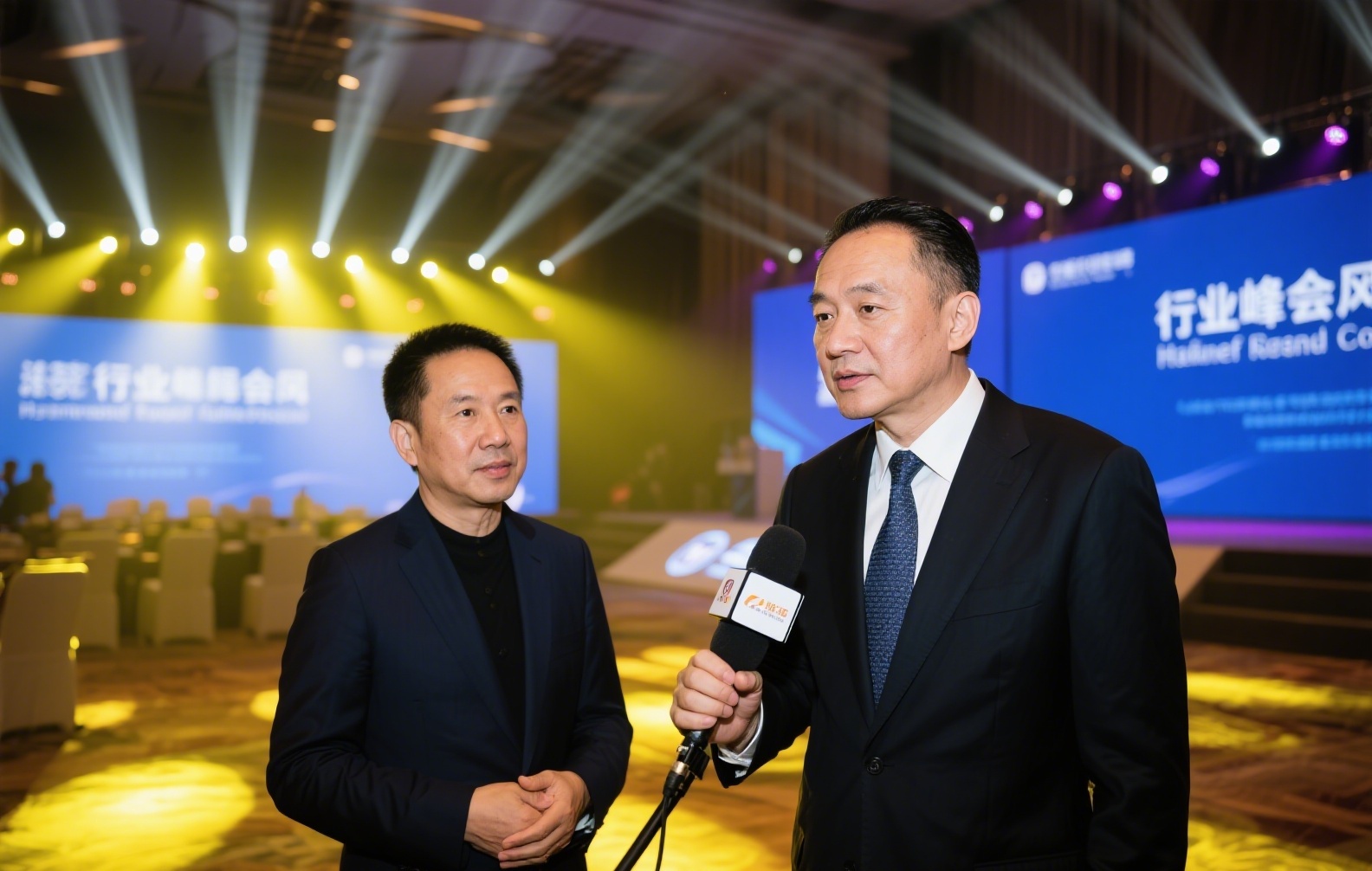 榴莲交易所返佣揭秘：如何通过小众交易模式赚取额外收益？